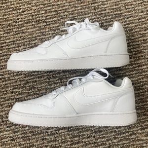 Brand new white Nike sneakers!